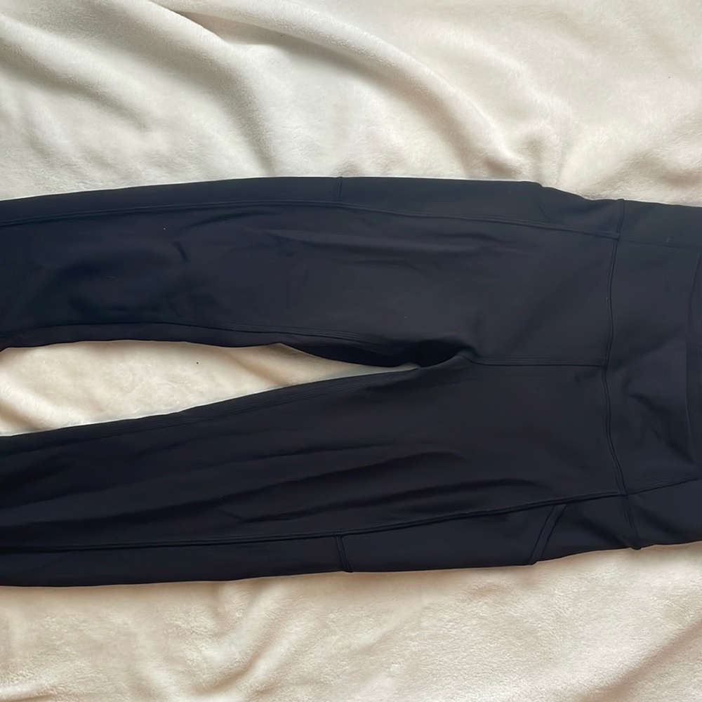 Lululemon align leggings with pockets size 6 black